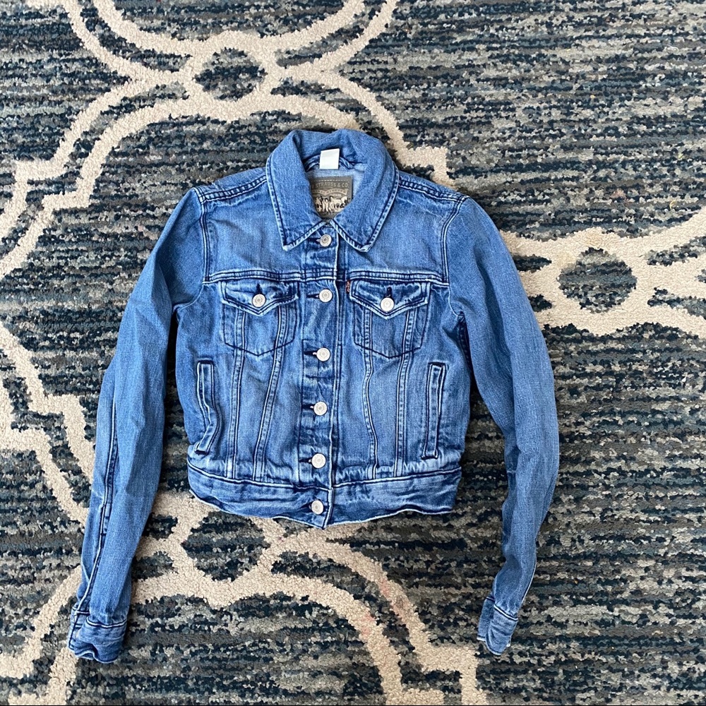 Women's Levis Denim Jacket Sz Xs EUC